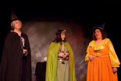 WyrdSisters-32